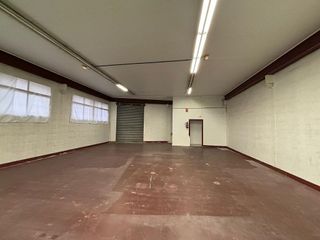 Nave industrial en alquiler en Carrús Est - Camí dels Magros en Elche