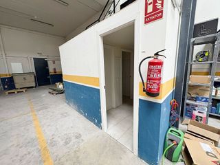 Nave industrial en alquiler en Valdepelayo - Montepinos - Arroyo Culebro en Leganés