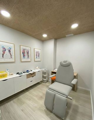 Local comercial en alquiler en San Adrián - La Cava en Logroño