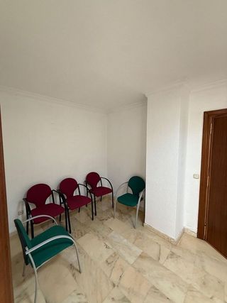 Oficina en alquiler en Playa Bajadilla - Puertos en Marbella
