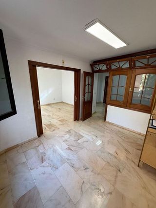 Oficina en alquiler en Playa Bajadilla - Puertos en Marbella