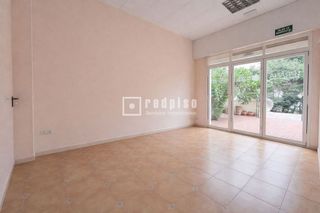 Local comercial en alquiler en Pedregalejo en Málaga