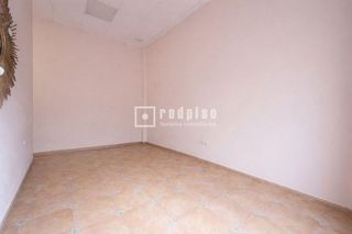 Local comercial en alquiler en Pedregalejo en Málaga