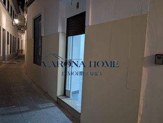 Local comercial en alquiler en Zona Centro en Córdoba