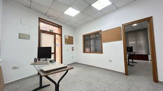 Local comercial en alquiler en Carcaixent