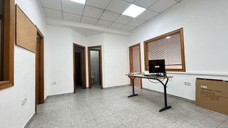 Local comercial en alquiler en Carcaixent