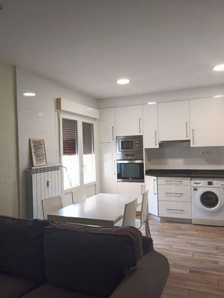 Piso en alquiler en Azpilagaña en Pamplona