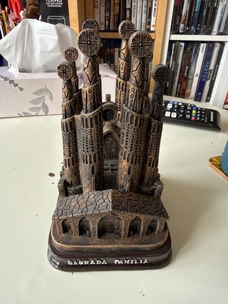 Figura Sagrada Familia Gaudí Barcelona