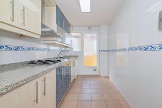 Piso en alquiler en Avda. Federico Garcia Lorca - Nueva Estación Autobuses en Granada