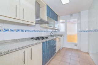 Piso en alquiler en Avda. Federico Garcia Lorca - Nueva Estación Autobuses en Granada