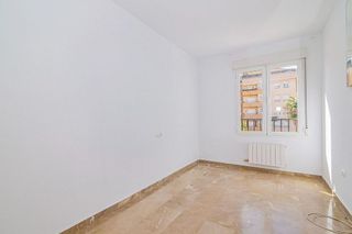 Piso en alquiler en Avda. Federico Garcia Lorca - Nueva Estación Autobuses en Granada