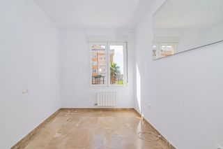 Piso en alquiler en Avda. Federico Garcia Lorca - Nueva Estación Autobuses en Granada