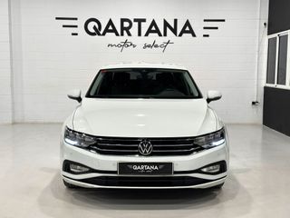 Volkswagen Passat Business 2.0TDi 122cv DSG7 2021