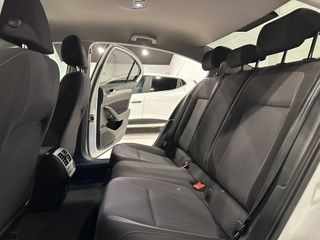 Volkswagen Passat Business 2.0TDi 122cv DSG7 2021