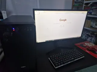 Ordenador NOX, Monitor Samsung, Teclado Mecánico.