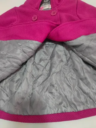 Chaqueta niña fucsia con botones