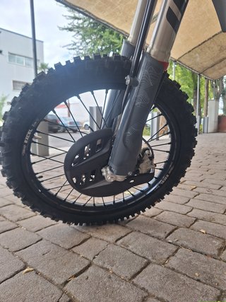 Husqvarna FE 350 PRO Gris