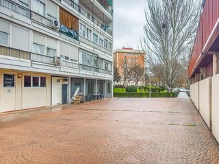 Bar en venta en Concepción en Madrid