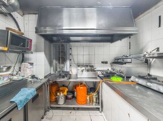 Bar en venta en Concepción en Madrid