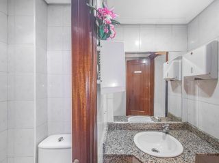 Bar en venta en Concepción en Madrid