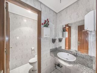 Bar en venta en Concepción en Madrid