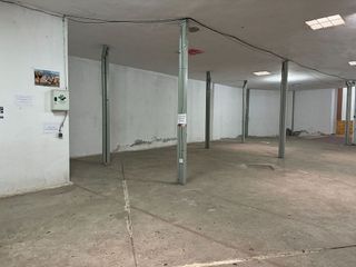 Local comercial en venta en Camino Viejo de Málaga en Vélez-Málaga
