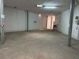 Local comercial en venta en Camino Viejo de Málaga en Vélez-Málaga