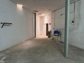 Local comercial en venta en Camino Viejo de Málaga en Vélez-Málaga