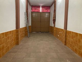 Local comercial en venta en Camino Viejo de Málaga en Vélez-Málaga