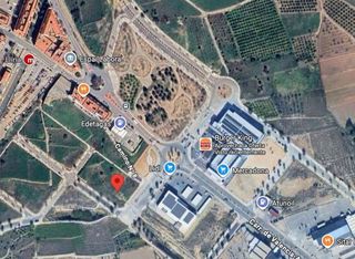 Terreno en venta en Casco Antiguo en Llíria