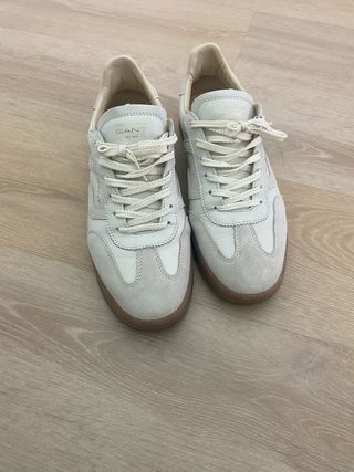 Zapatillas deportivas GANT beige/blancas
