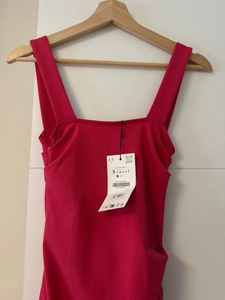 Vestido Zara Rosa Fucsia Midi Tirantes