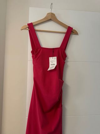 Vestido Zara Rosa Fucsia Midi Tirantes