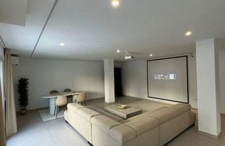 Chalet en alquiler en Elviria en Marbella