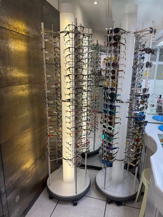 Expositor para gafas giratorio