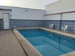 Chalet en venta en Lucena