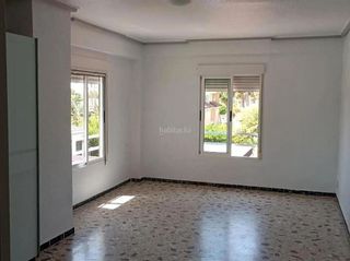 Chalet en venta en Peña de las Águilas en Elche