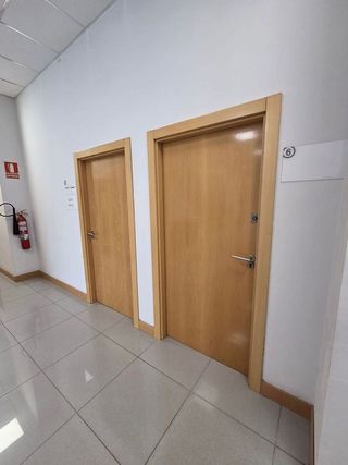Local comercial en alquiler en San Pedro de Deusto-La Ribera en Bilbao