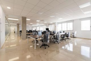 Oficina en alquiler en Benipeixcar en Gandia