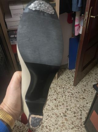 Zapatos Flamenco Beige Nuevos