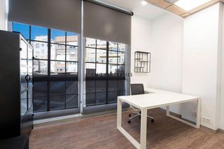 Oficina en alquiler en El Pla del Remei en Valencia