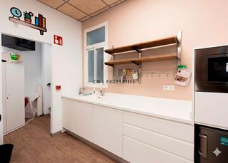 Oficina en alquiler en El Pla del Remei en Valencia