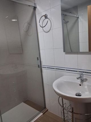 Piso en alquiler en Camino de Ronda - Rosaleda en Granada