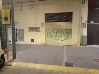 Local comercial en alquiler en Centro en Gandia