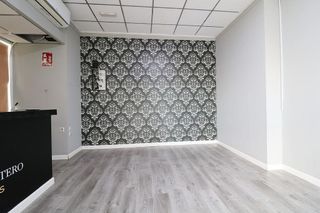 Local comercial en alquiler en Sector V en Elche