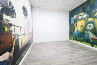 Local comercial en alquiler en Sector V en Elche