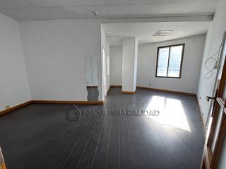 Oficina en alquiler en Plaza España - Villa Pilar - Reyes Católicos - Vadillos en Burgos