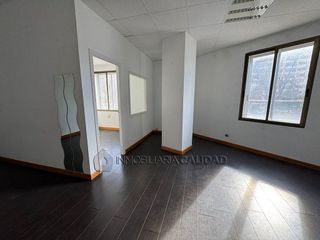 Oficina en alquiler en Plaza España - Villa Pilar - Reyes Católicos - Vadillos en Burgos