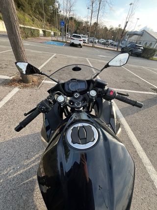 Moto Kawasaki Ninja 400 | Menos de 7000 km