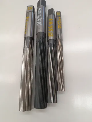 Lote 4 escariadores manuales